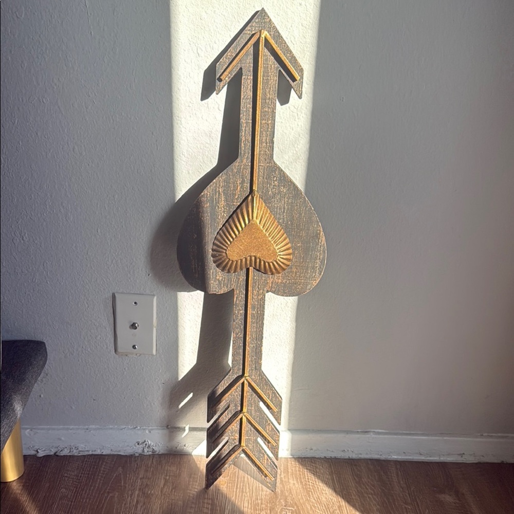 Rustic Gold and Brown Arrow Wall Decor